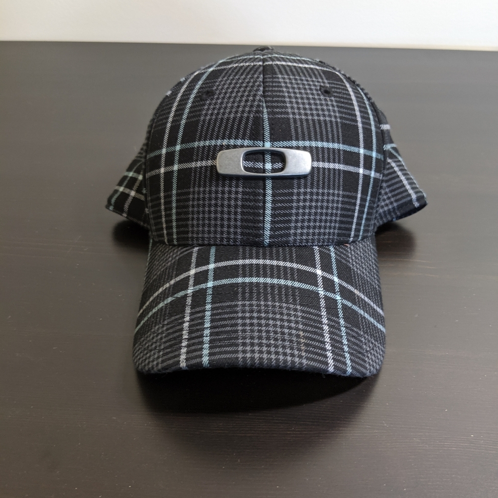 Oakley Flex Fit Hat